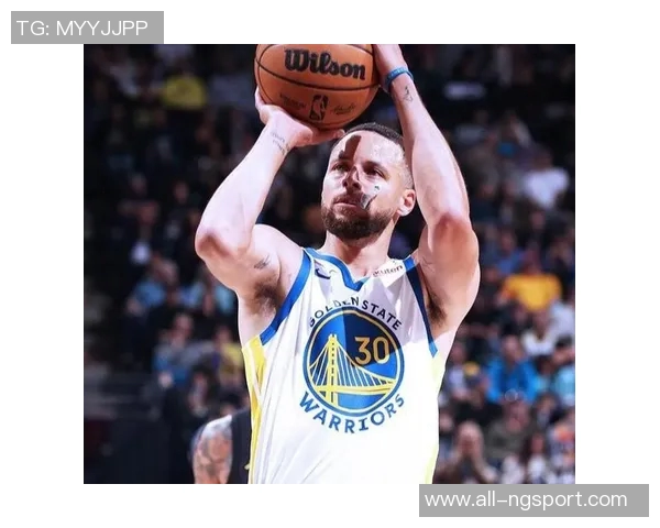 NBA揭幕战前瞻库里成为历史第十位为同一球队效力17年的球员