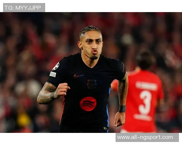 EAFC26年度最佳11人揭晓登贝莱领衔赖斯范戴克入选拉菲尼亚遗憾落选