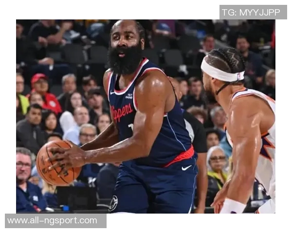 米切尔回应哈登需戒指论认为这种标准不公平也不合理